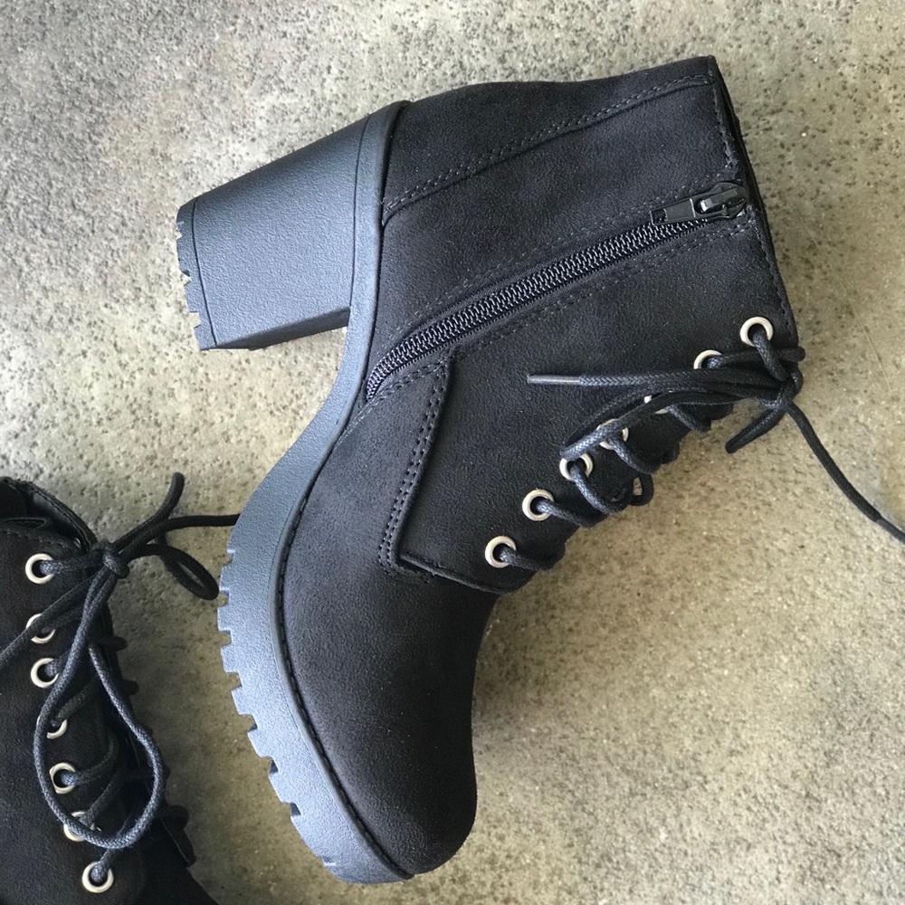 BEST SELLER Soda Black Military Heel Combat Boot Nu Shuz Key West - Picture 5 of 9